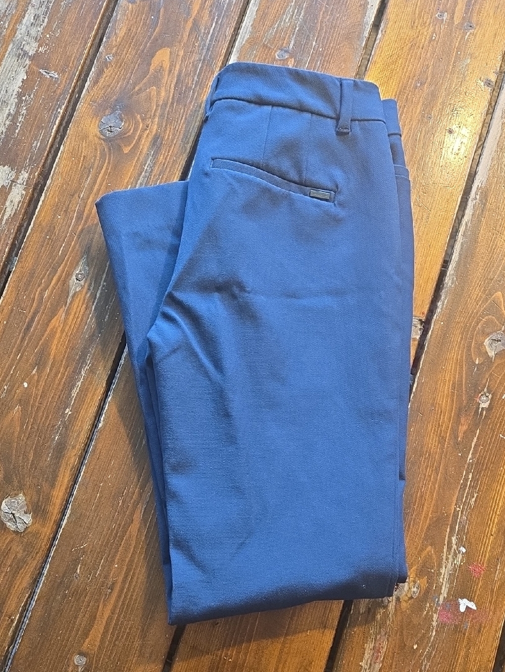 White House Black Market Women's Cropped Stretch Pants - Blue